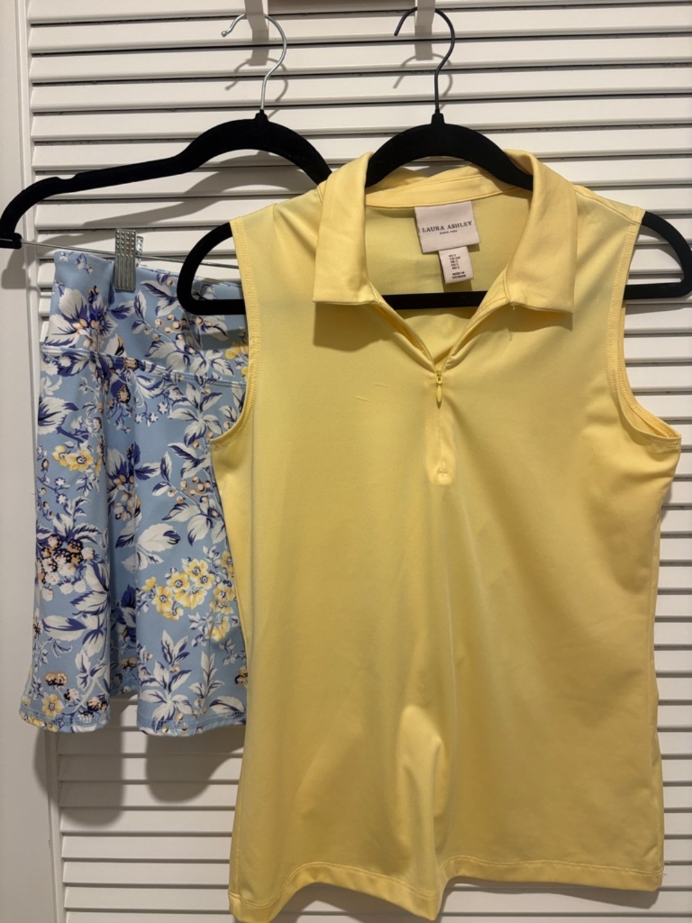 Laura Ashley Sleeveless Pale Yellow Polo Top and printed golf or tennis skirt